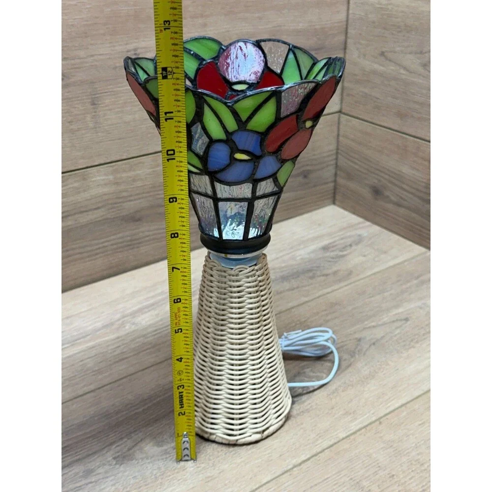 Tiffany Style Wicker & Stained Glass Multicolor Round Glass LED Lamp USB Powered